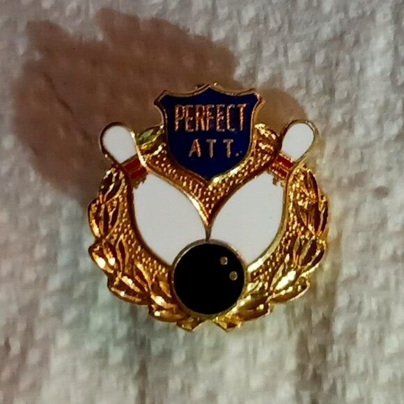 Source Unknown Jewelry - Vintage 1980s Perfect Attendance Bowling Lapel Collectible Pin